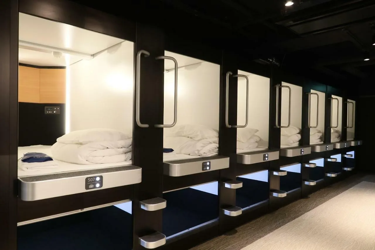 Business Capsule Hotel Lightning Hotel Asakusa Tokyo
